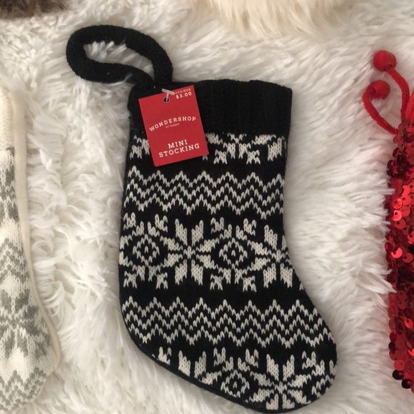 🎄 Christmas Mini Stockings 6 Different Ones Gift Cards Small Gifts 🎁 NWT 🎄 - Picture 6 of 7